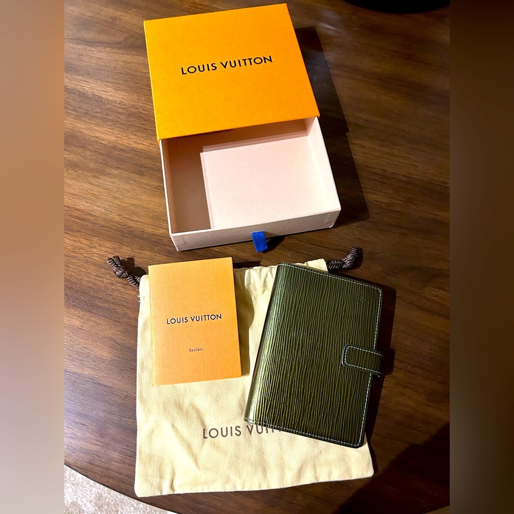 Gold-Green Louis Vuitton Epi Agenda with Pen, dust bag, and box